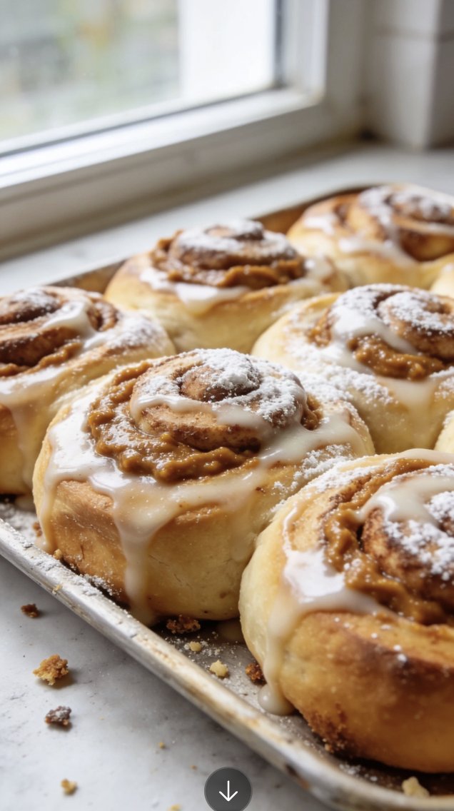 Pumpkin Butter Cinnamon Rolls