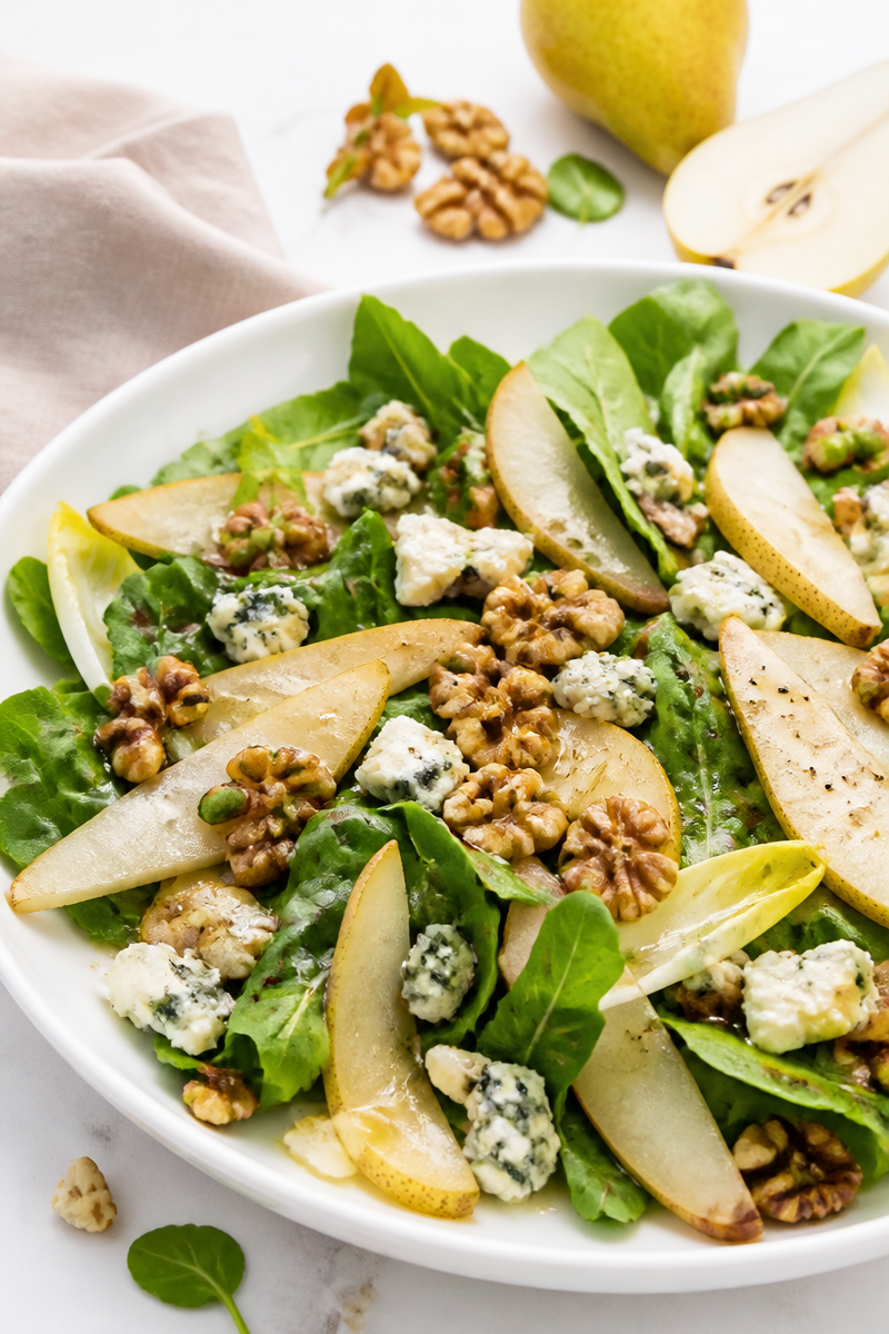 Salade d'automne aux noix croquantes