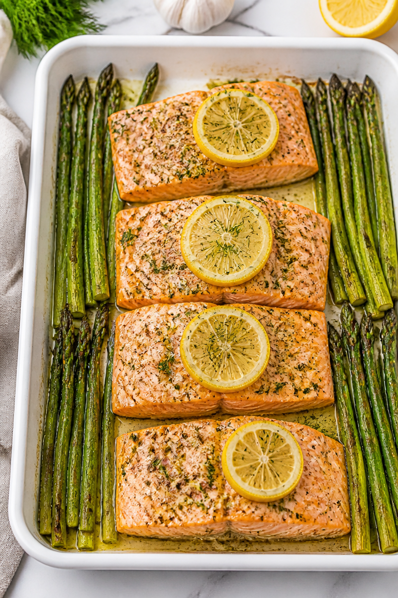 Baked Salmon Dill Asparagus Sheet Pan