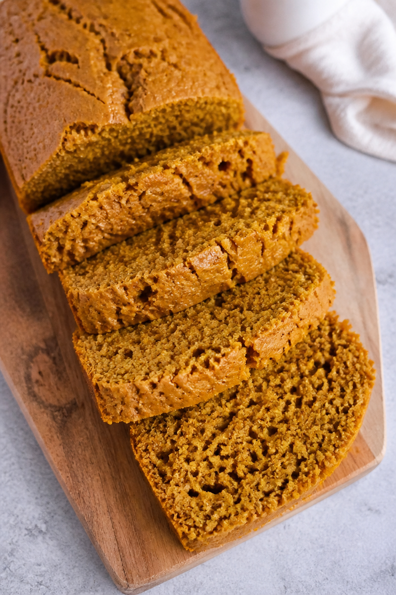 2 Ingredient Pumpkin Spice Bread
