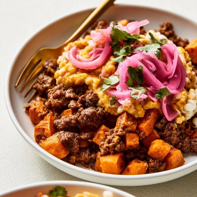 Mexican Street Corn
Sweet Potato
Ground Beef Bowl 4 Ground Beef Sweet Potato Bowl