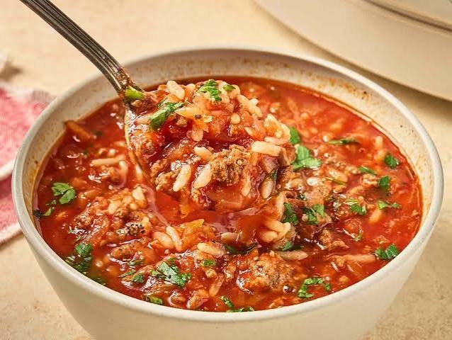 Cabbage Roll Soup with Ground Beef