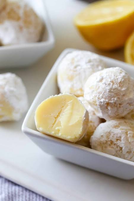 Creamy Lemon Truffles