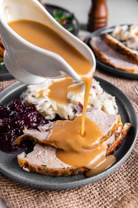 Crockpot Turkey and Gravy