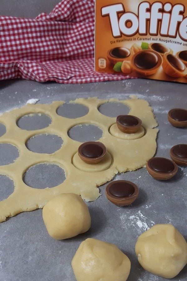 Toffifee im Plätzchenteig - die coolsten Weihnachtsplätzchen