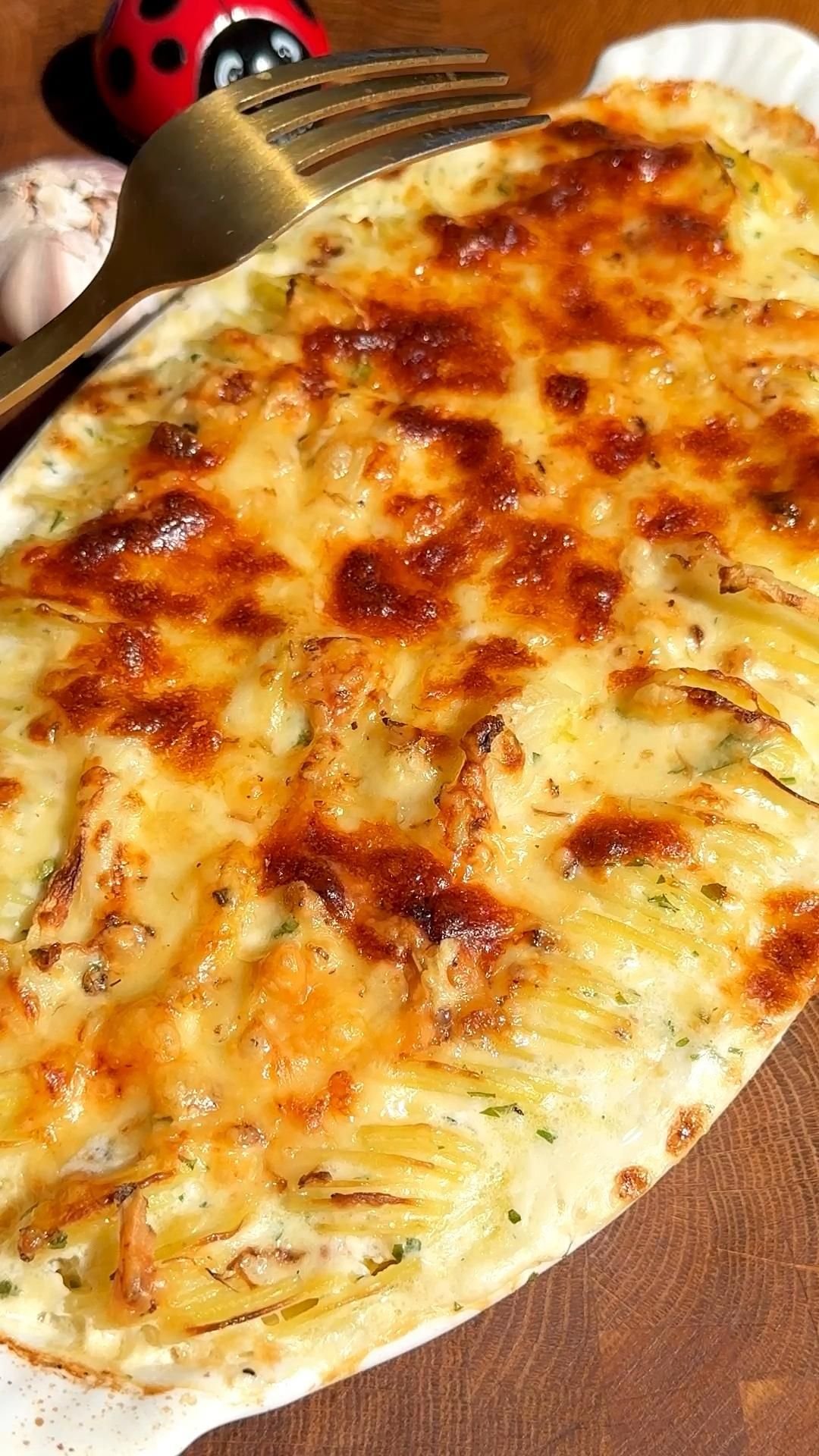 Pommes de terre crémeuses gratinées