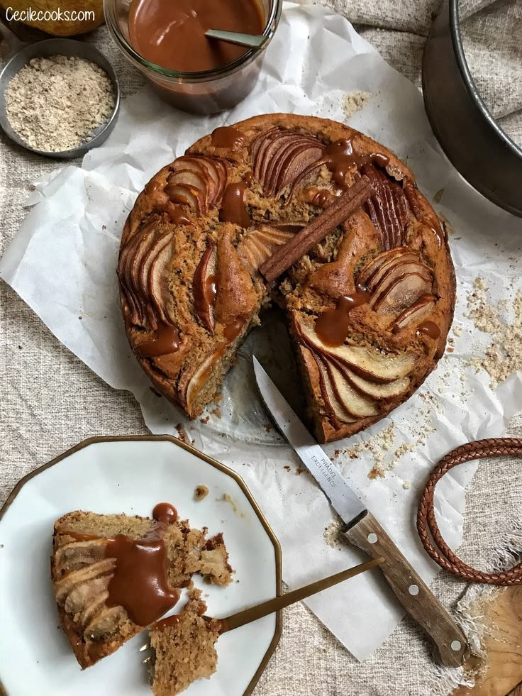 Gâteau d'Automne poire, cannelle & caramel - Cecilecooks