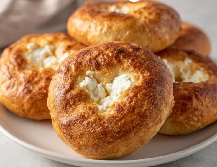 High Protein Cottage Cheese Bagels for a Healthy Snack!