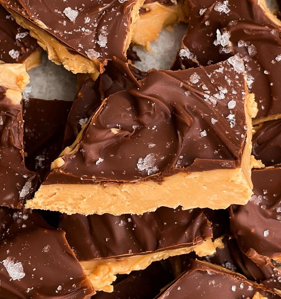 Peanut Butter Chocolate Greek Yogurt Bark