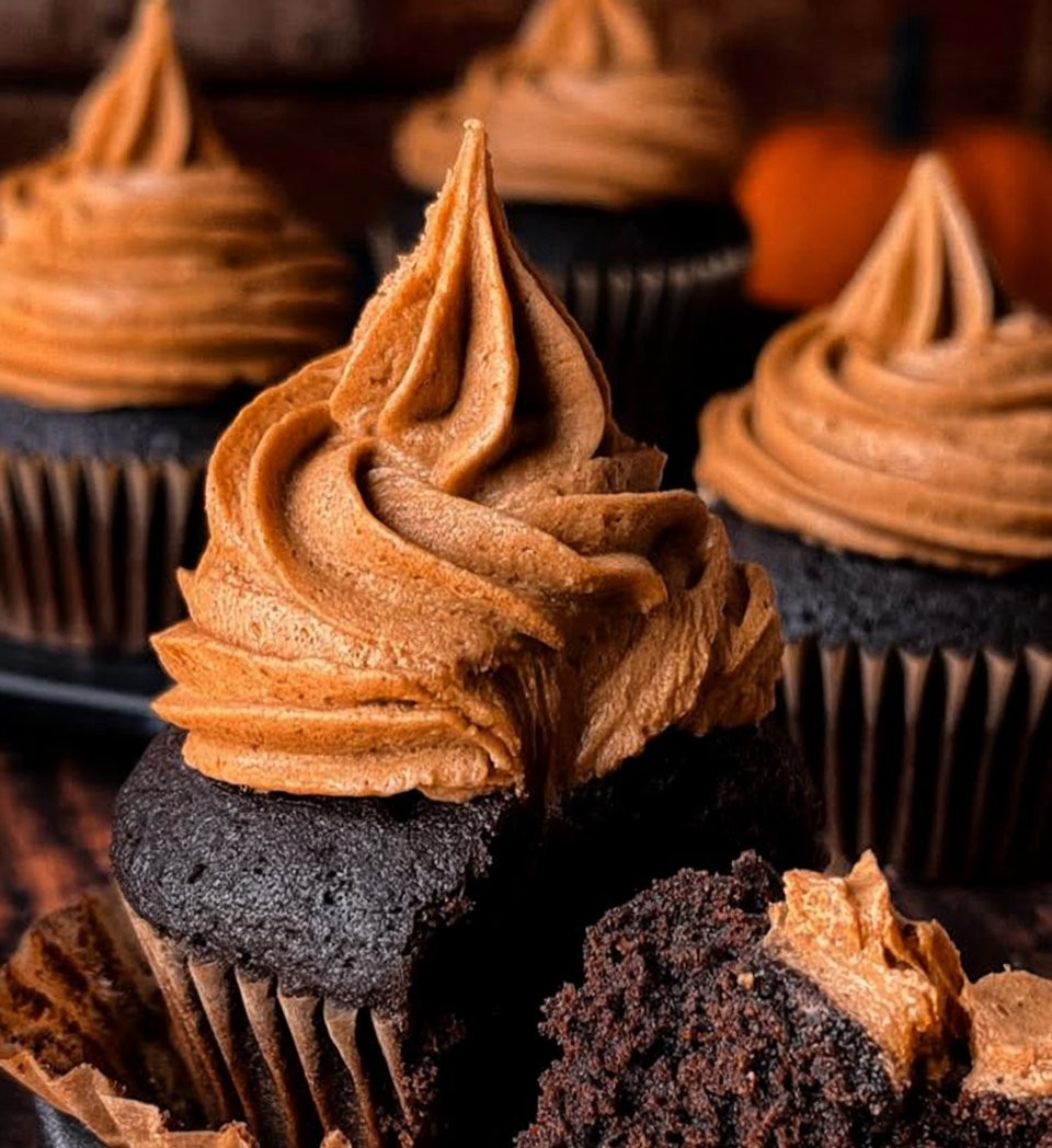 Chocolate Pumpkin Cupcakes