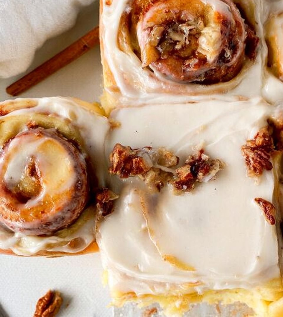 Apple Pecan Cinnamon Rolls