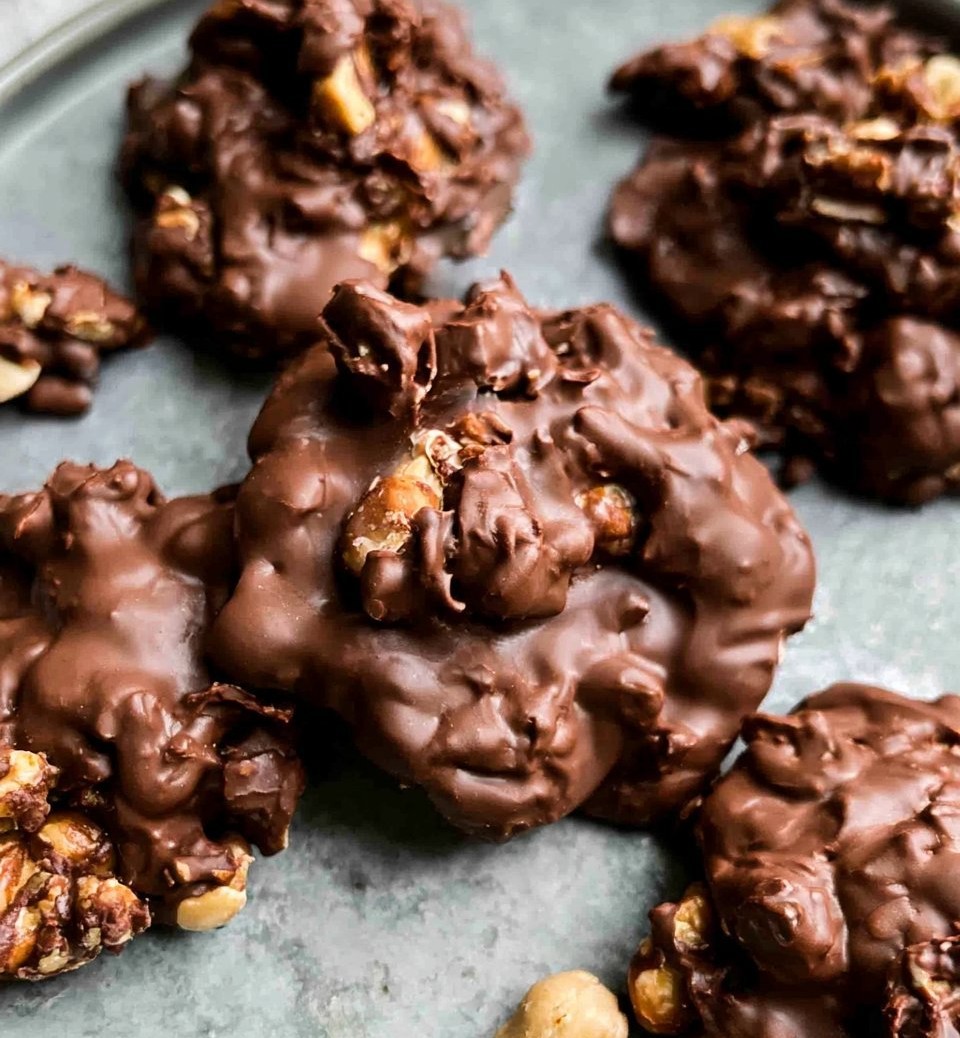 Peanut Clusters