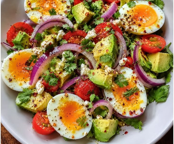Healthy High Protein Egg Avocado Salad