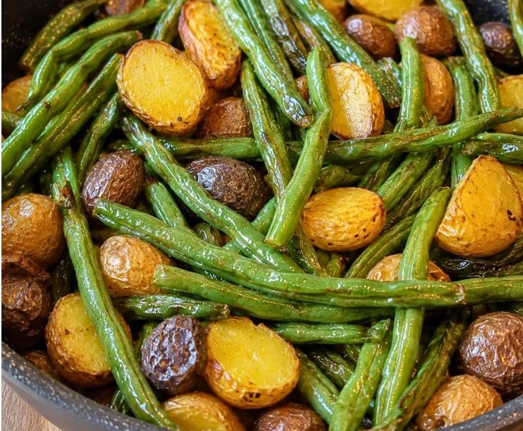 Easy Air Fryer Potatoes and Green Beans