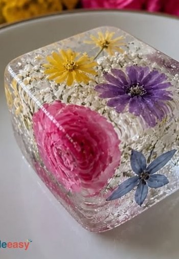 Flower Ice Decorations