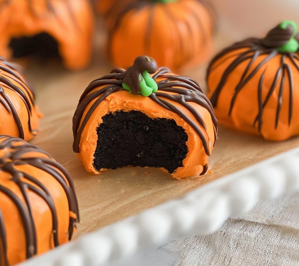 Pumpkin Oreo Balls