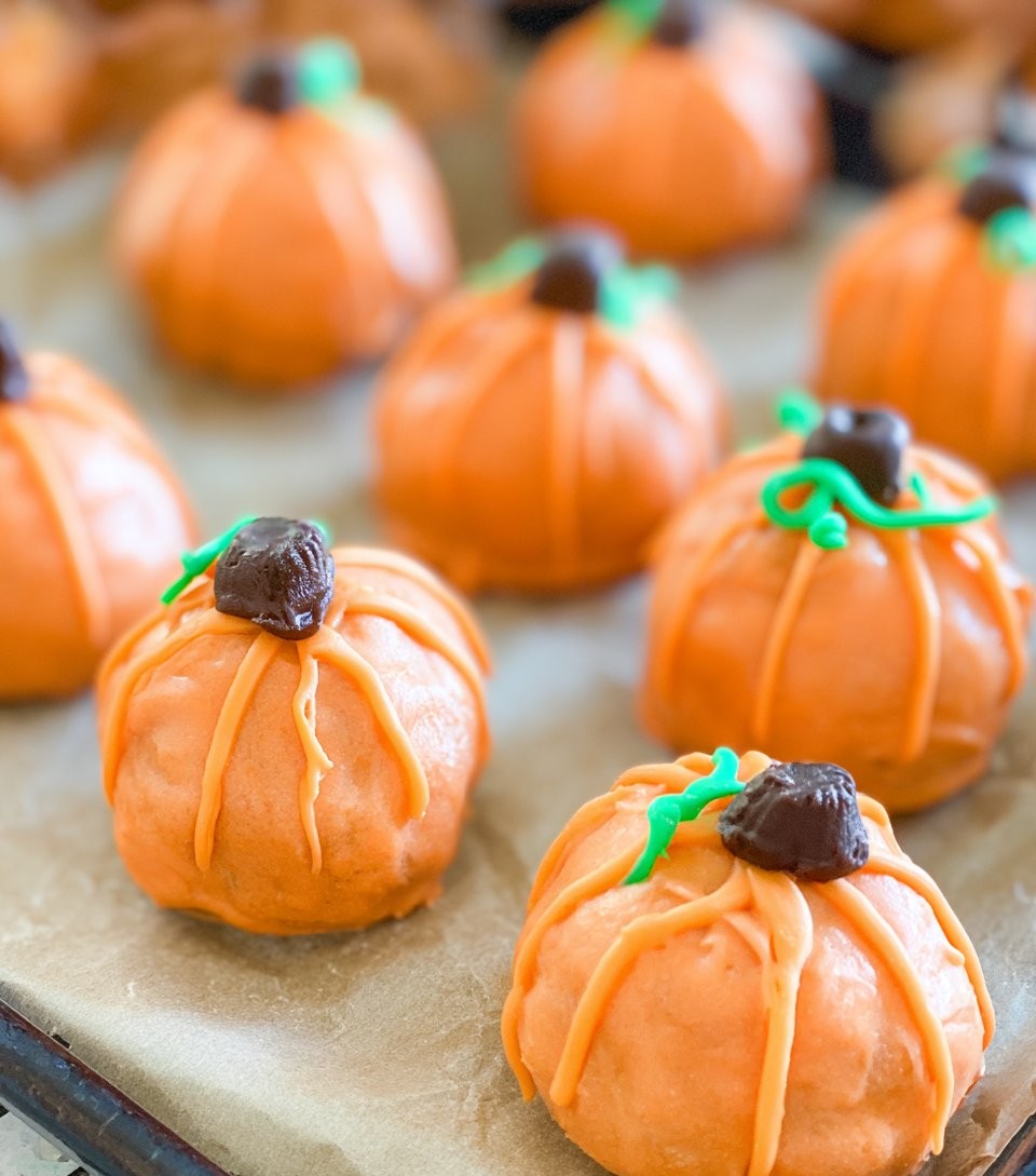 Pumpkin Oreo Balls
