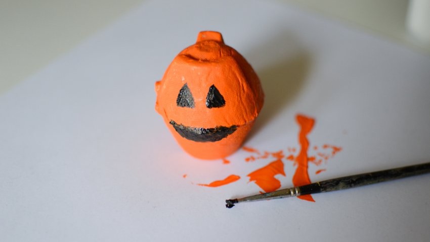 Craftaholics Anonymous® | Kids' Easy Pumpkin Craft