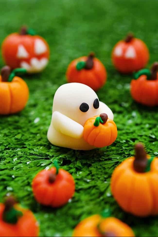 How to Make a Clay Pumpkin and Clay Ghost