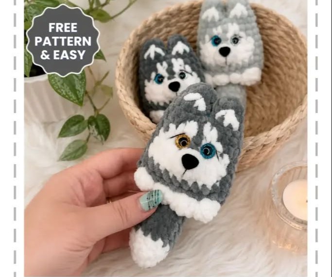Crochet a Plush Husky Keychain: A Fun DIY Project
