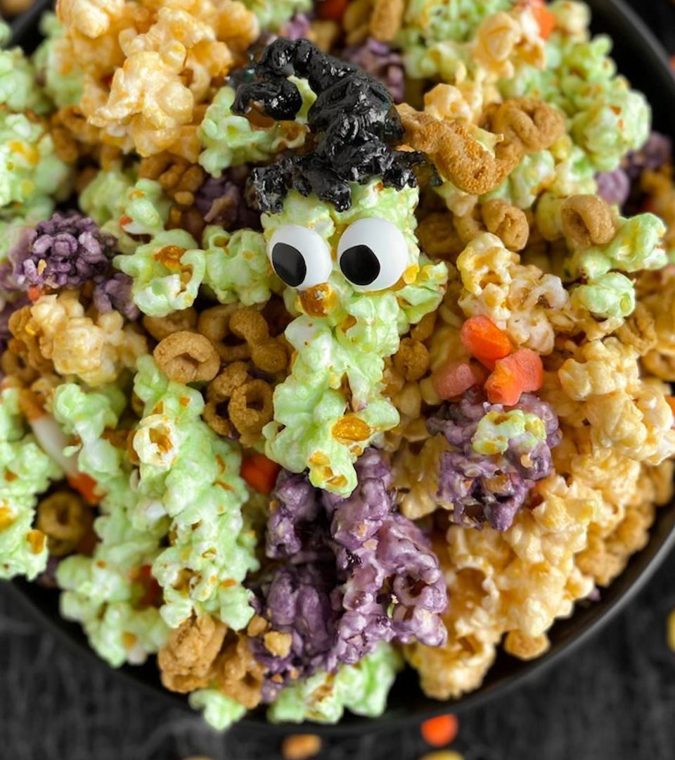 Hocus Pocus Popcorn