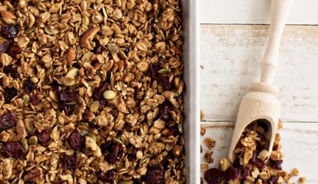 Homemade Cranberry Pecan Granola
