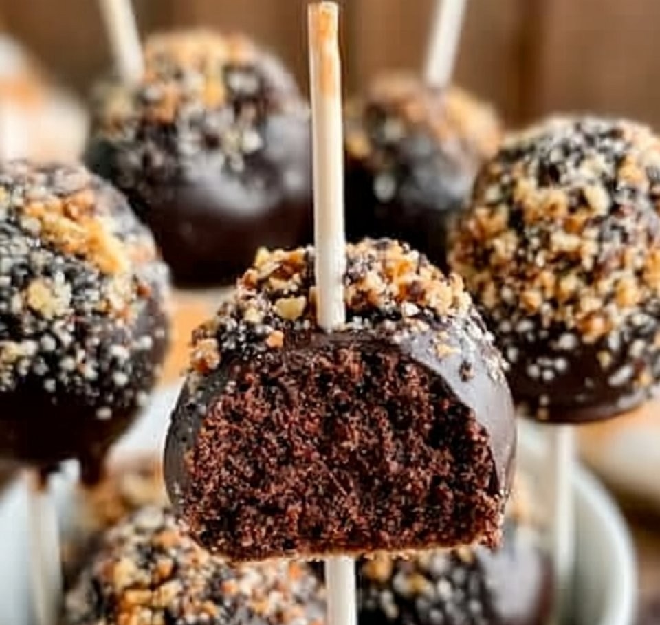 Almond Flour Cake Pops