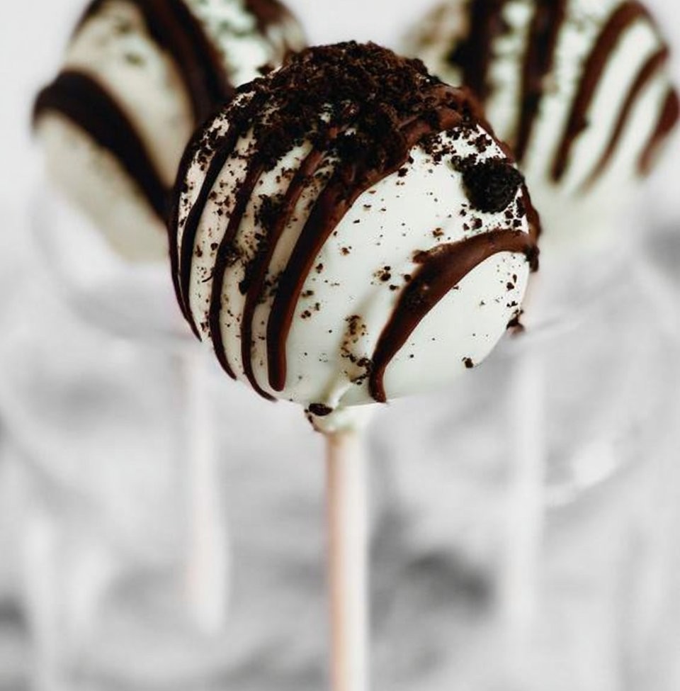 Oreo Cake Pops