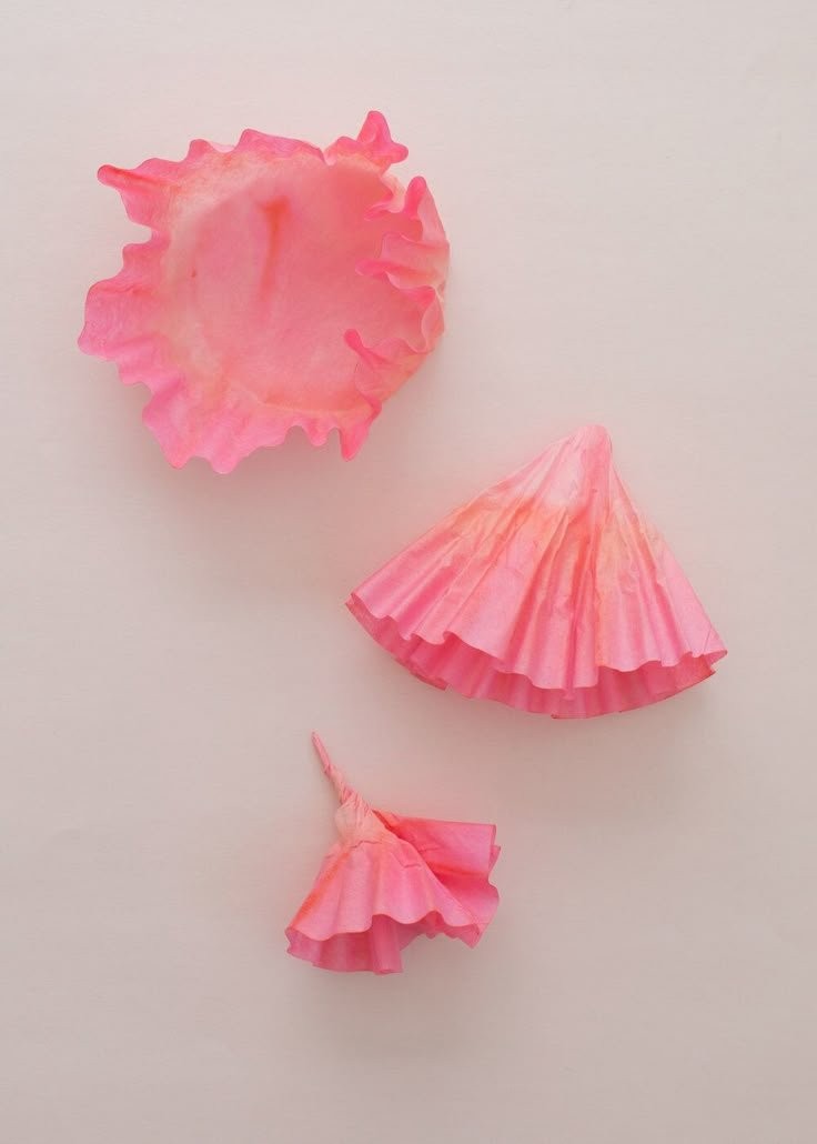 Easy Two-Step Coffee Filter Flowers for Spring Decorations!