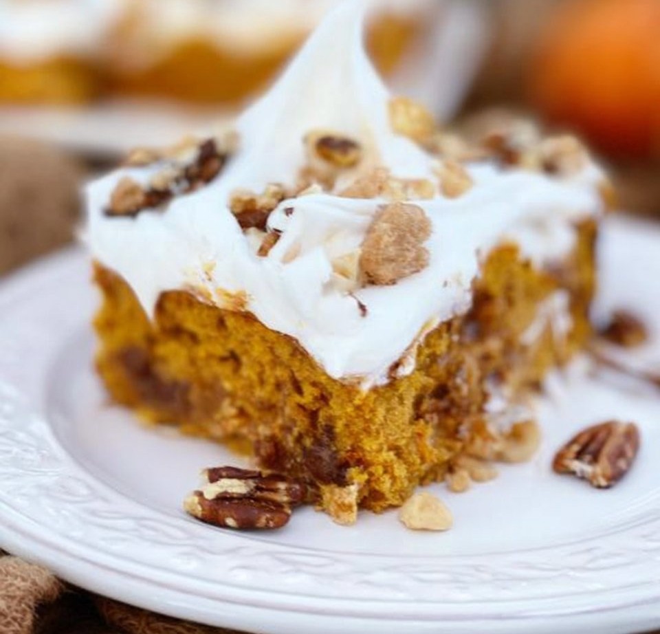 Pumpkin Poke Cake