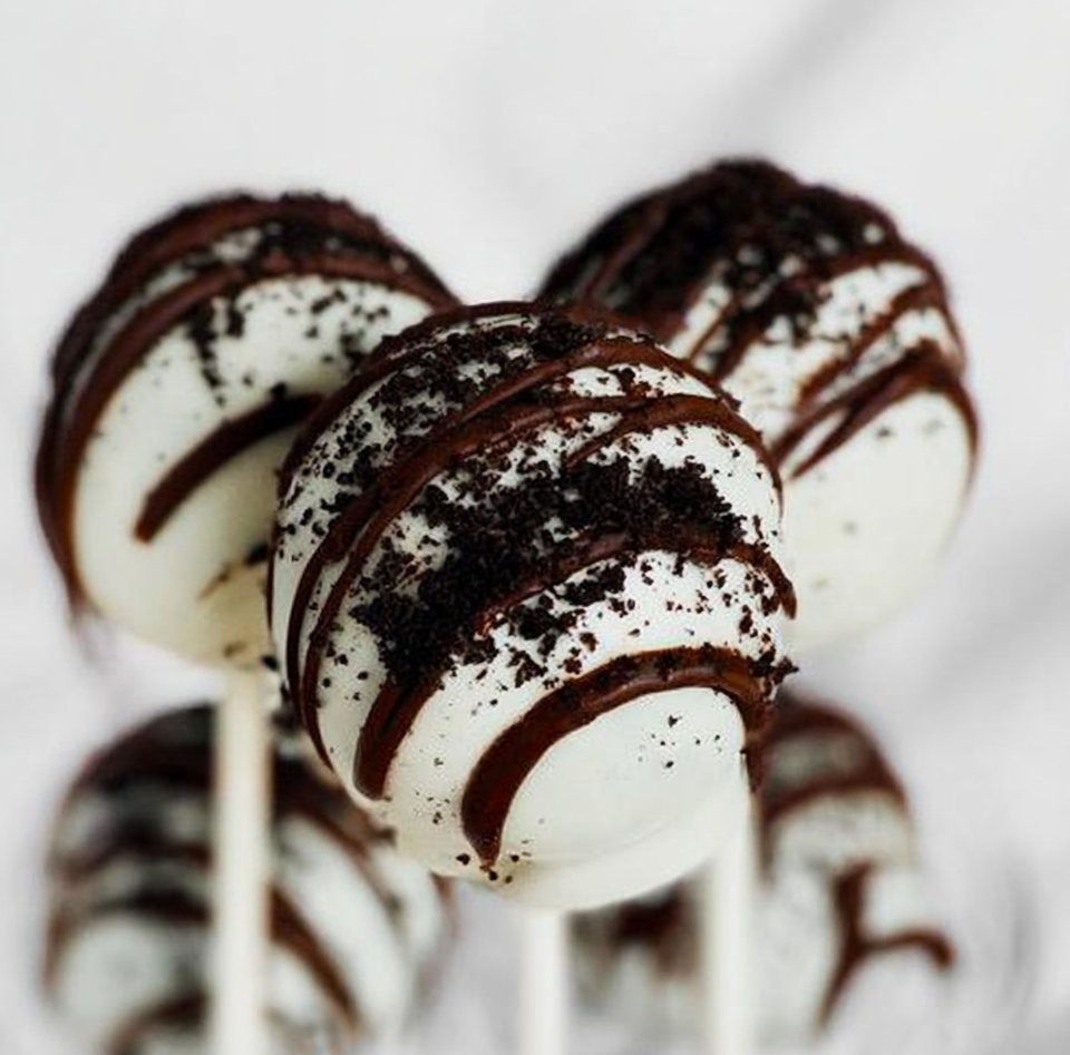 Oreo Cake Pops