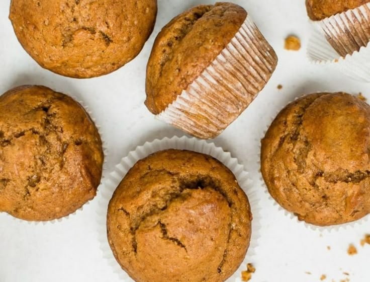 The Most Amazing Pumpkin Muffins - Pretty. Simple. Sweet.