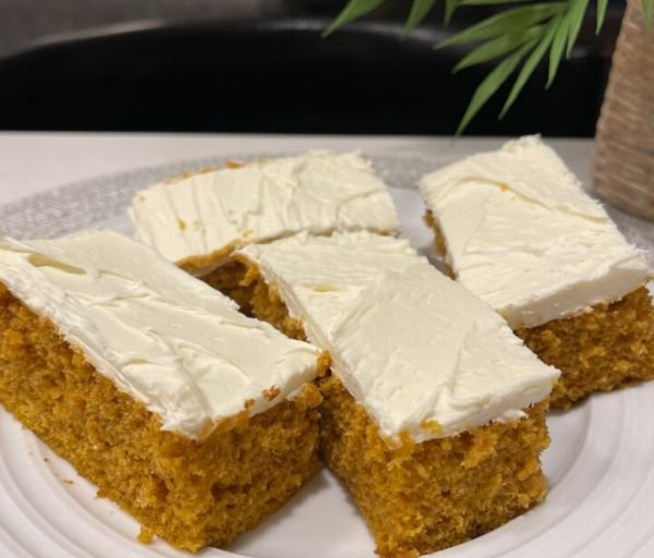 PUMPKIN BARS