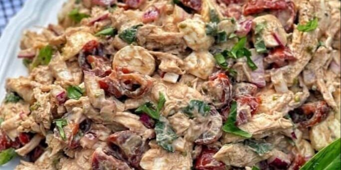 Balsamic Caprese Chicken Salad
