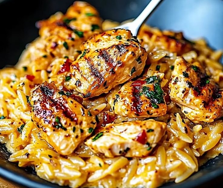One-Pot Cajun Chicken Alfredo Orzo: Quick & Creamy Delight