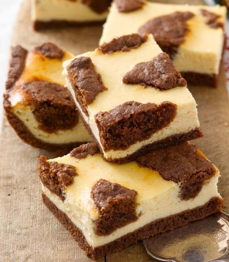Russischer Vanille-Schoko-Zupfkuchen