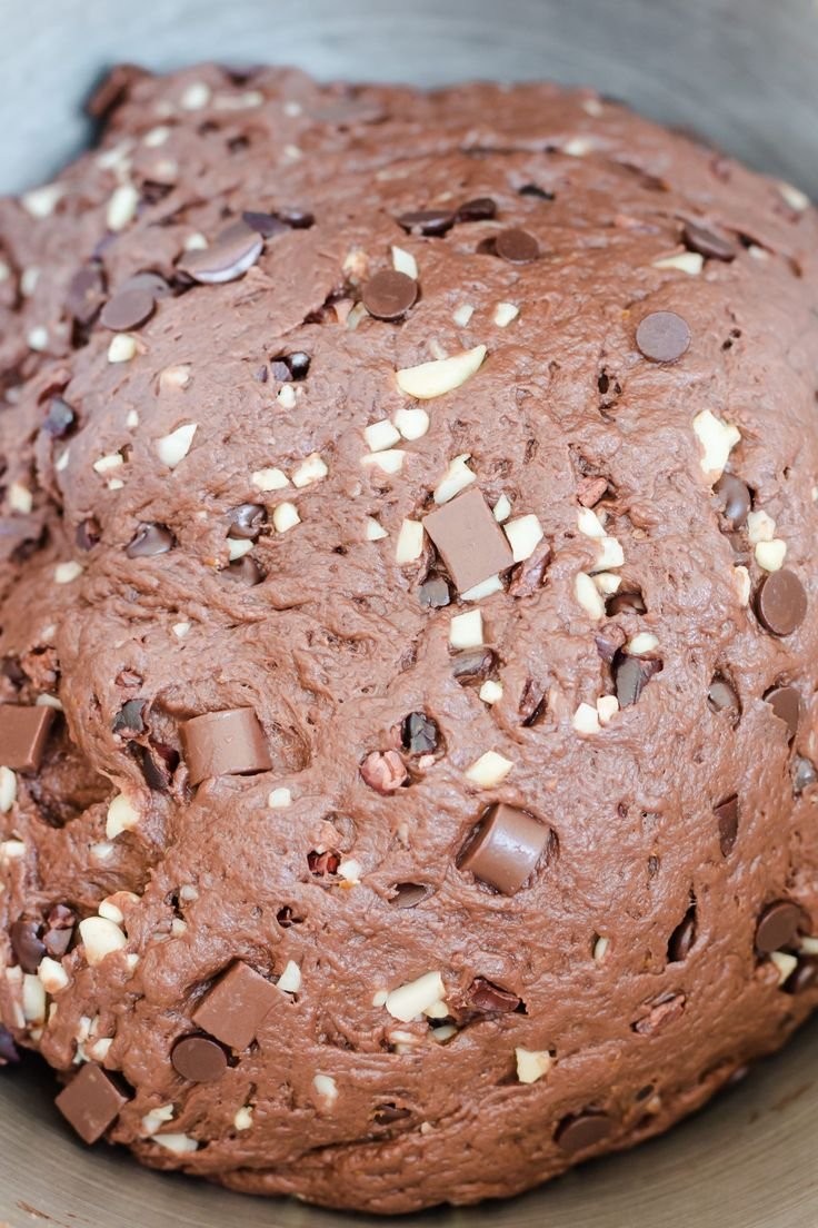 Schoko Stollen mit Nougat-Füllung