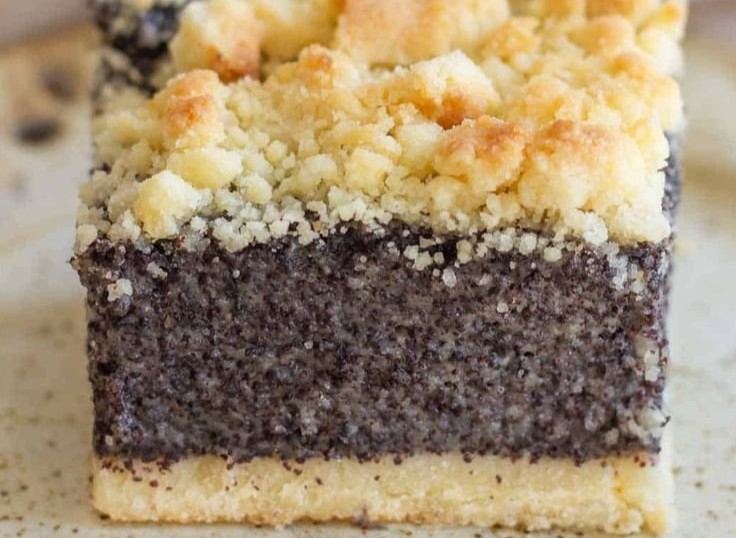 Omas Saftiger Mohnkuchen