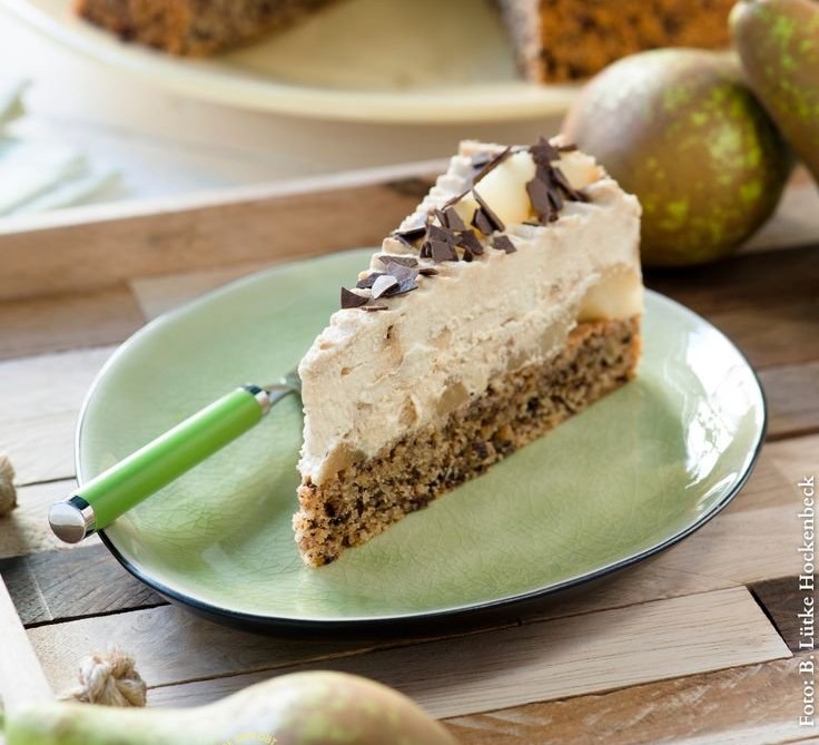 Cappuccino-Torte mit Birnen