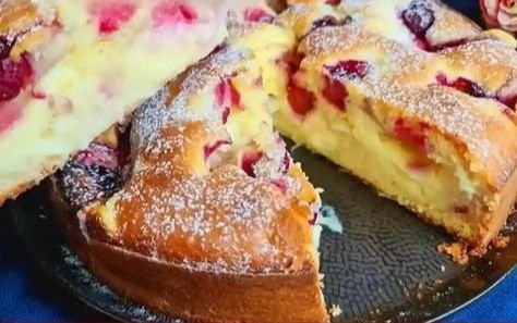 Kirschkuchen mit Vanillepudding Rezept