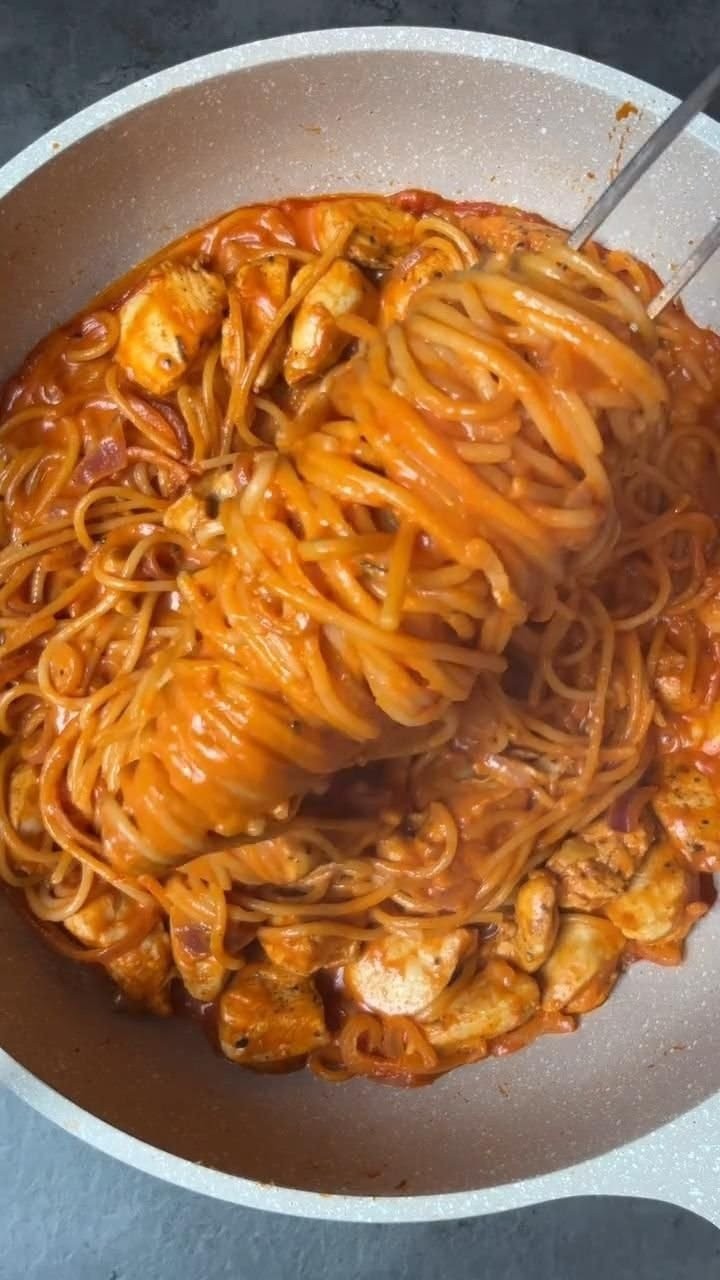 Creamy One Pot Chicken Spaghetti