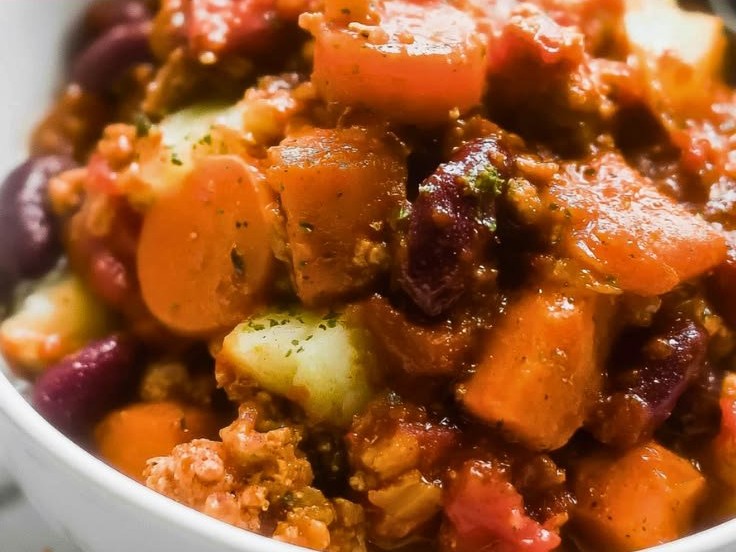 Easy Apple Sage Turkey Chili