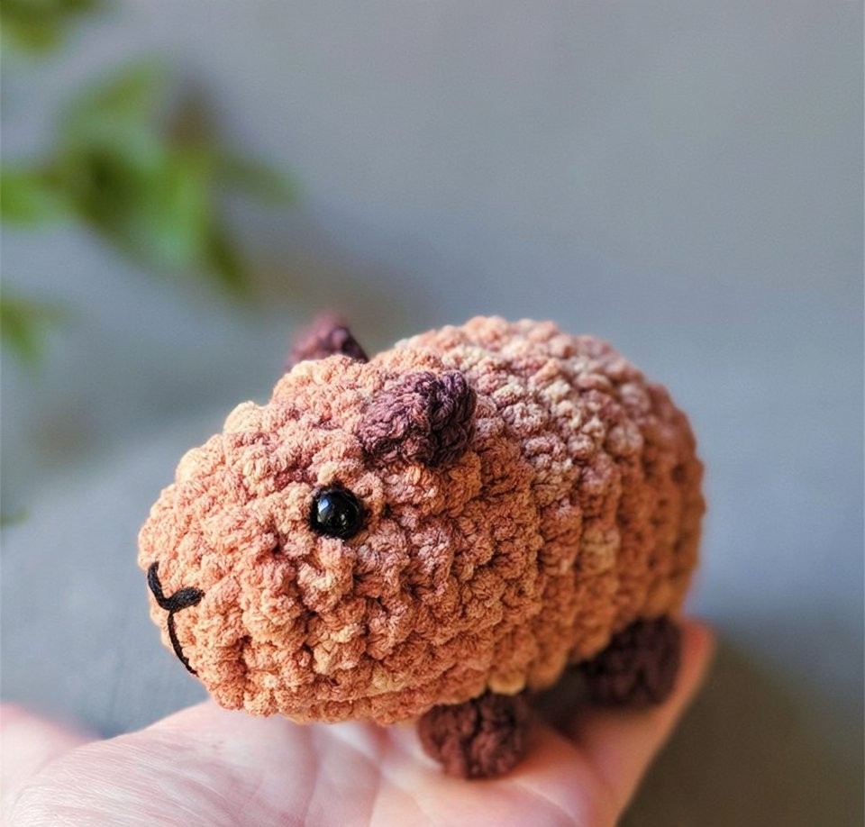 The Pocket Capybara · Free Amigurumi Crochet Pattern