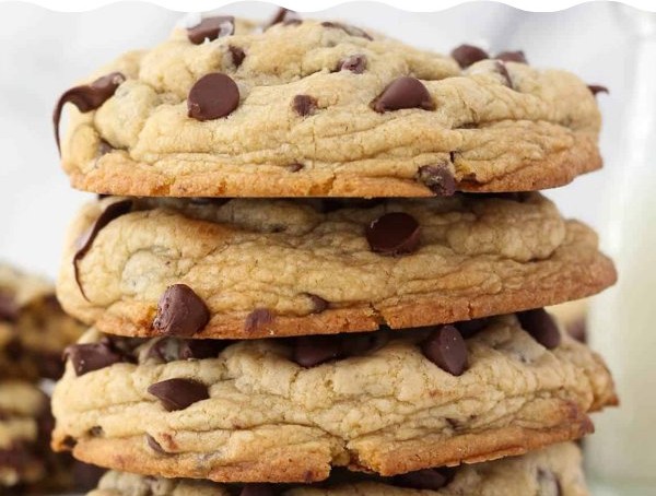 Thick Chocolate Chip Cookies