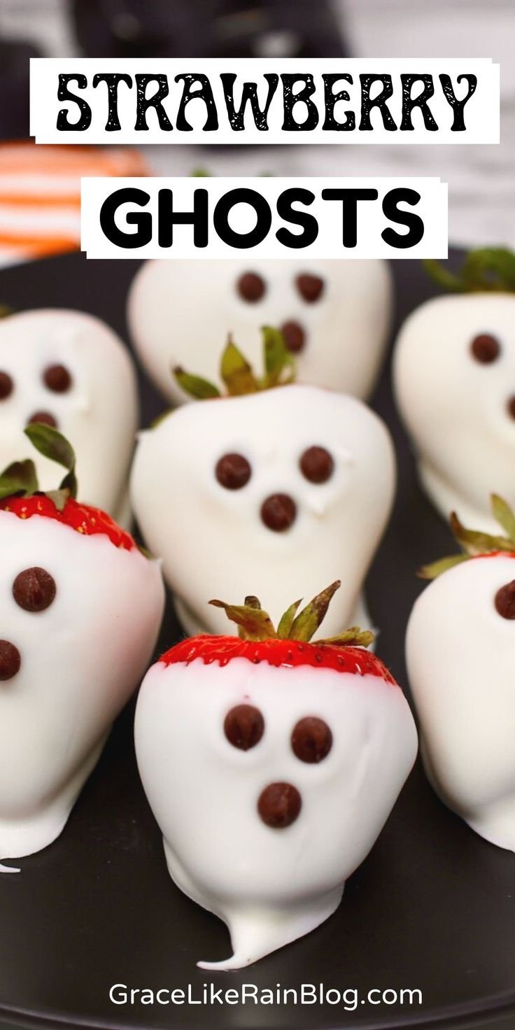 Chocolate Covered Strawberry Ghosts are an easy treat for your Halloween party this year. They are super simple to make … | Strawberry ghost dessert, Halloween chocolate covered strawberry recipe, Ghost strawberries white chocolate