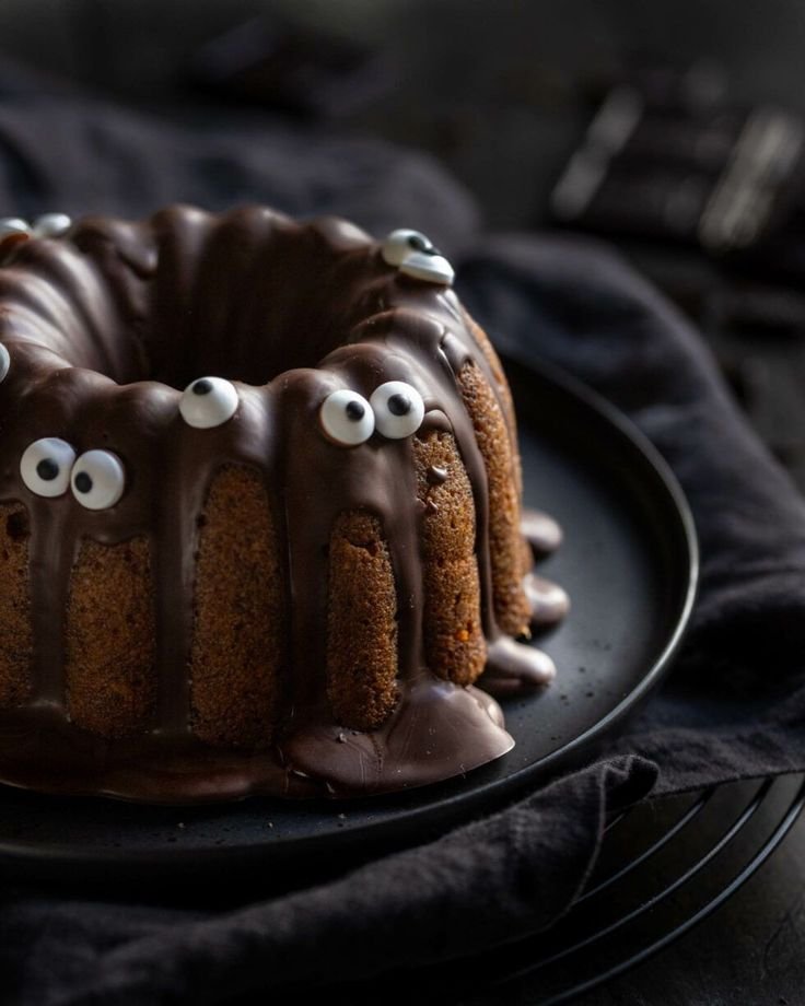 Monster kuchen einfach | Halloween kuchen gugelhupf, Halloween essen rezepte, Halloween essen einfach