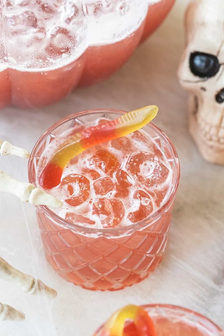 Spooky Halloween Punch Recipe | Alcohol free halloween punch, Simple halloween food ideas, Non alcoholic halloween punches