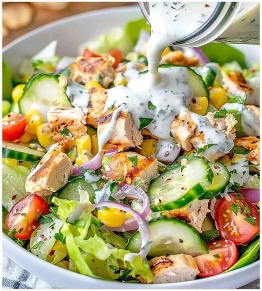 Hähnchen Salat mit Knoblauchsauce - Kochen Mit Uns