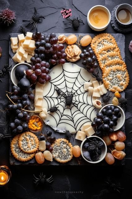 25+ Spooky Halloween Charcuterie Board ideas