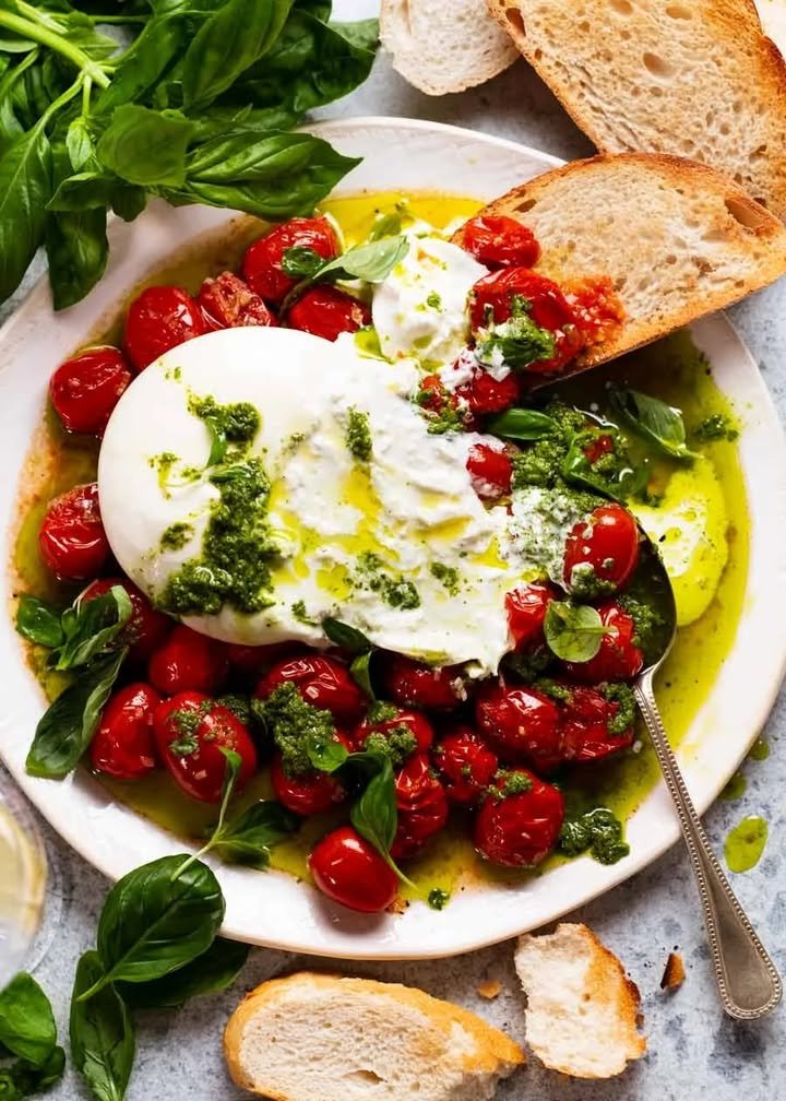 Salade de Burrata aux Tomates